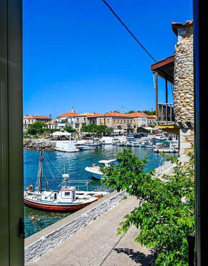 Selinitsa Residence Mani Agios Nikolaos  Exterior photo